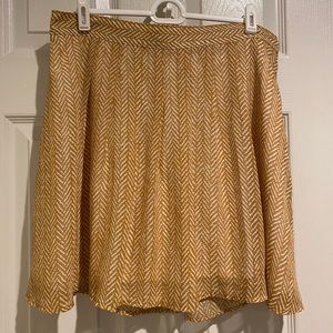 Old Navy patterned skirt